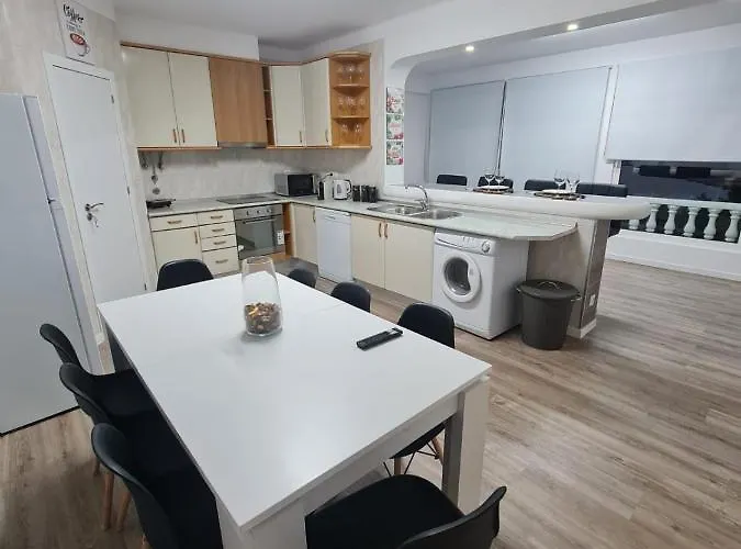 Villa Paradise - Spacious Family Portimão