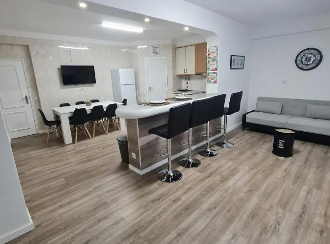 Villa Paradise - Spacious Family