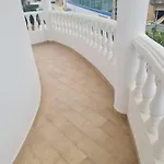 Paradise - Spacious Family Villa