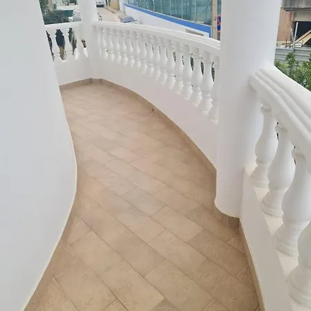 Paradise - Spacious Family Villa