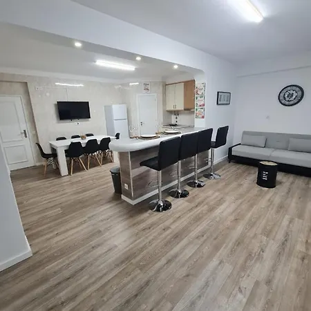 Vila Paradise - Spacious Family